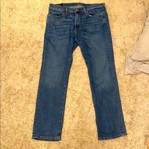 ABERCROMBIE JEANS NEARLY NEW